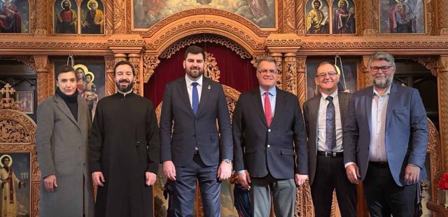 Посета Његове Екселенције Амбасадора Републике Србије храму Свете Тројице у Монтреалу